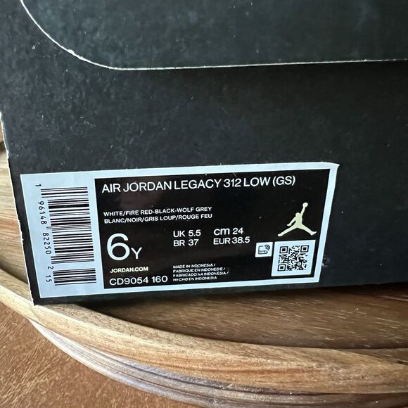 Nike Air Jordan Legacy 312 Low Fire Red Wolf Grey Sneakers Youth 6 Women's 7.5 - Picture 13 of 16